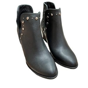 Musse & Cloud black leather booties with silver studs